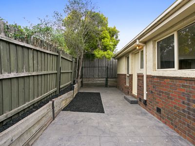 3 / 18 Grevillia Road, Oak Park