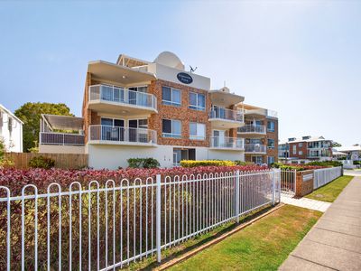 13 / 155 Wynnum North Esplanade, Wynnum