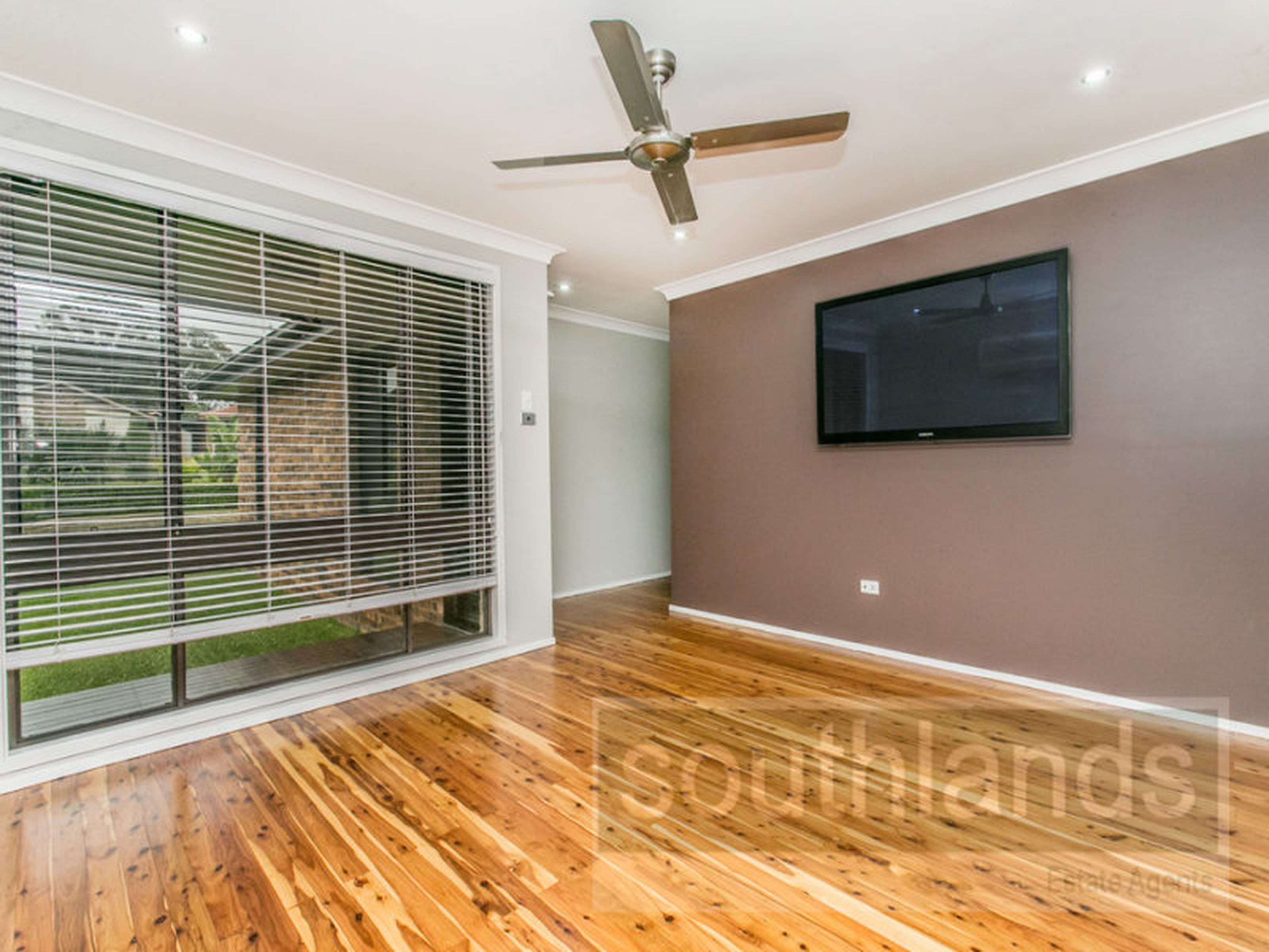 15 Cornelius Place, REGENTVILLE