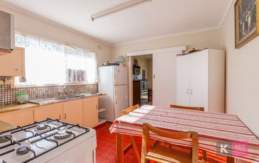 6 Slingsby Ave, Beaconsfield