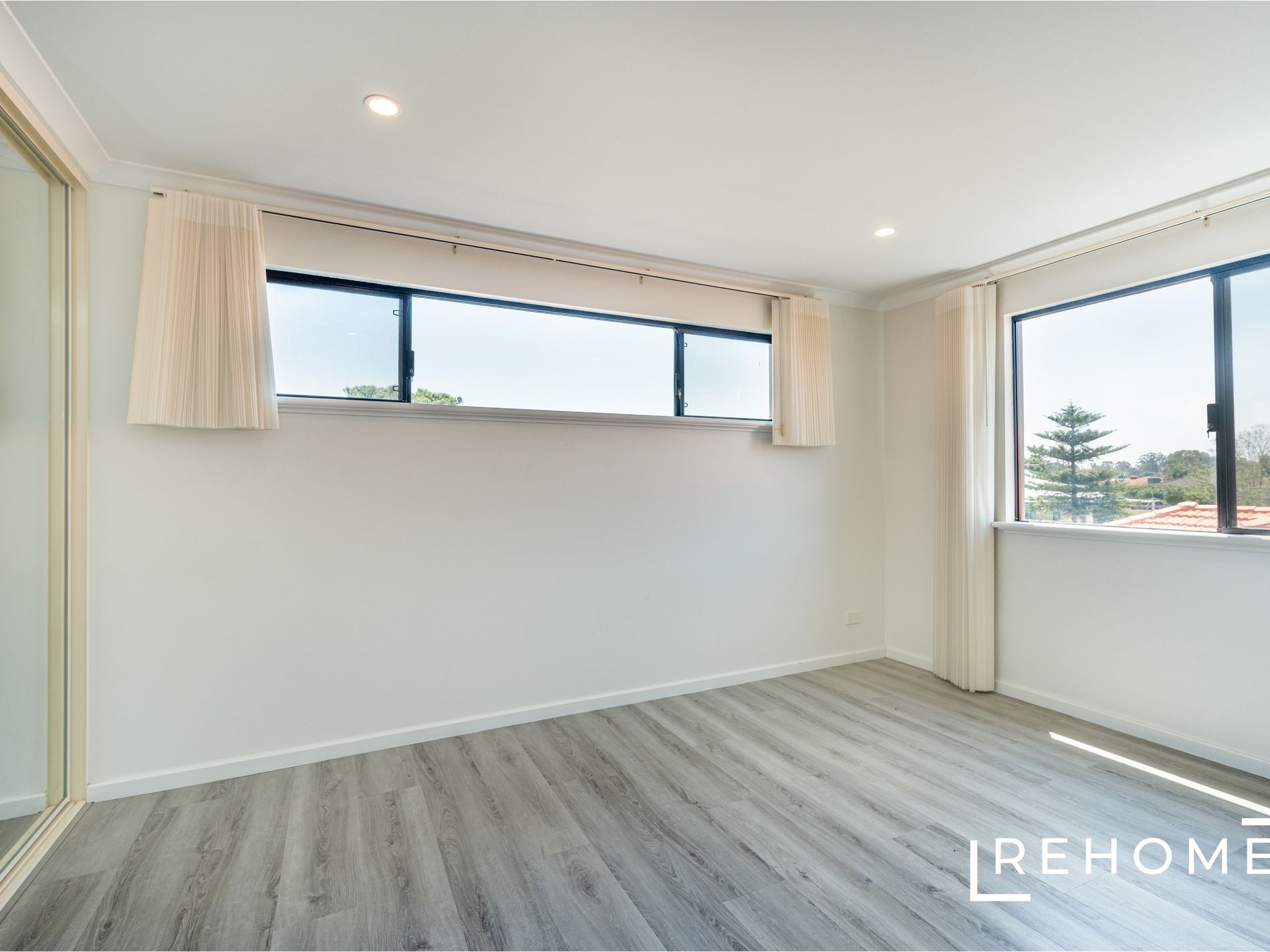15 THURLOE WAY, Canning Vale