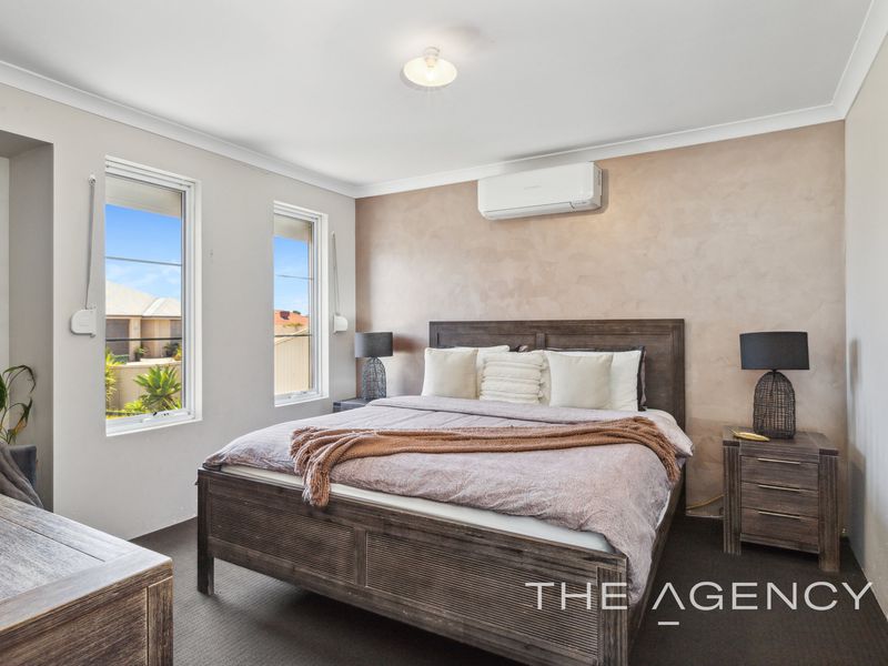 30 Hayeswater Circuit, Waikiki