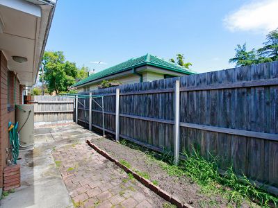 2 / 7 Colin Avenue, Frankston