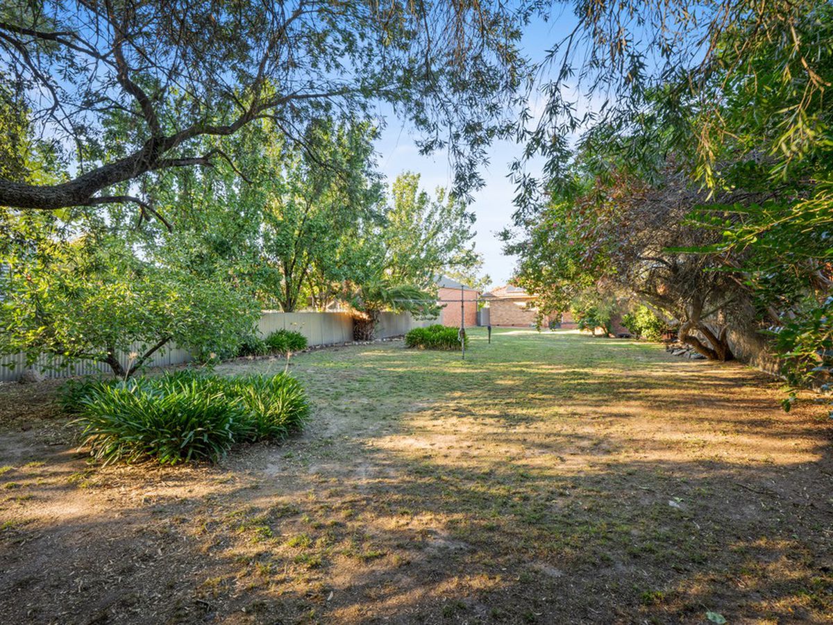 424 SMITH STREET, North Albury
