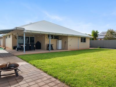 1 / 34 Smythe Drive, Broadwood