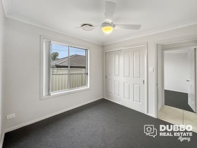 1 Apsley Crescent, Dubbo