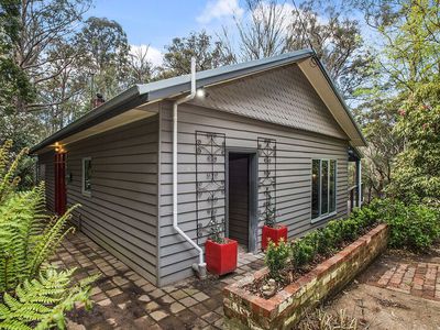 4 Anzac Road, Mount Macedon