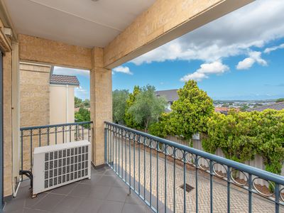 1/16 Kinsella Street, Joondanna