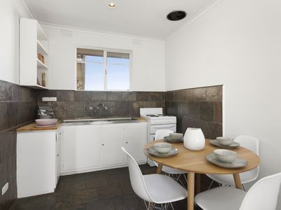 17 / 181-183 Geelong Road, Seddon