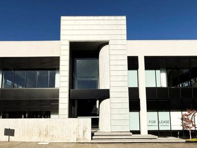 6-8 Campion Street, Deakin