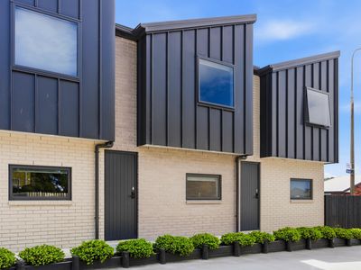 4 Dallas Lane, Caversham