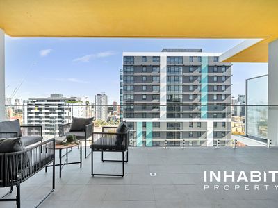 2004 / 105 Stirling Street, Perth