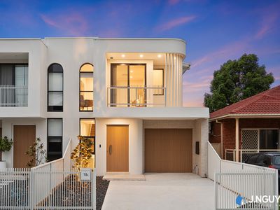 10a Foxlow Street, Canley Heights
