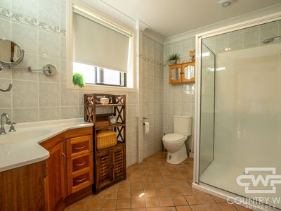 41 Gilligans Lane, Torrington