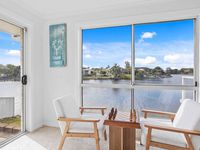 39 Southlake Drive, Varsity Lakes