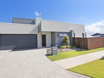 1 / 46 Burnet Circuit, Caloundra West