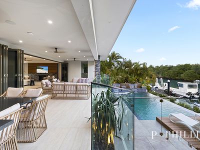 2515 Cressbrook Drive , Hope Island