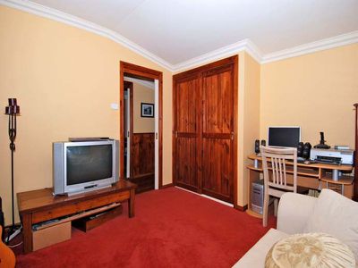 6 Broadarrow Road, Kalgoorlie