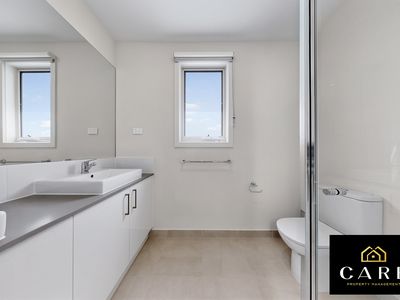 6 Gowna Lane, Pakenham