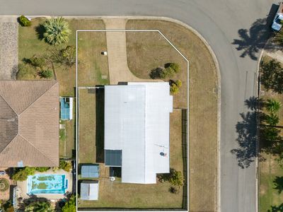 24 Honeysuckle Drive, Annandale