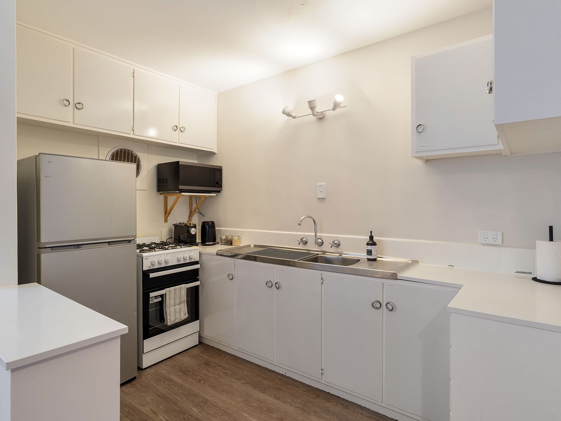 9 / 4-6 Sheffield Street, Preston