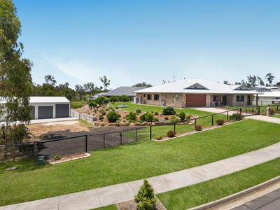 3 Broadway Court, Deebing Heights