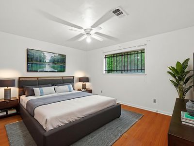 5107 Bungalow Lane, Houston, TX, International