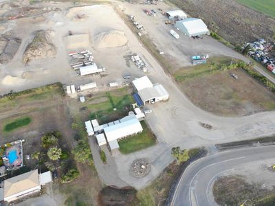 Large Established Earthmoving Business in the Whitsundays North Qld