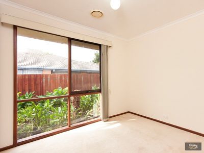 12 Dairyfarm Terrace, Hampton Park