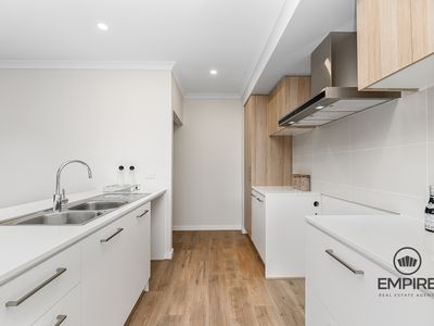44 Treehouse Avenue, Clyde