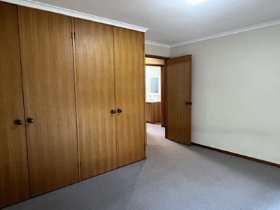 2 / 13 Matilda Court, Belmont