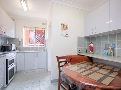 1 / 64 Colin Street, Lakemba