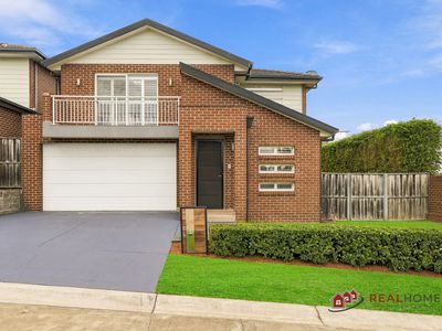 1 James Green Close, Kellyville
