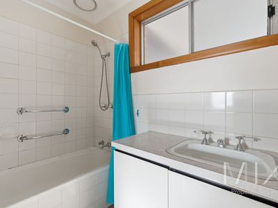 2 / 12 Mitchell Avenue, Rosetta