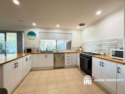 10 Highlander Place, Currambine
