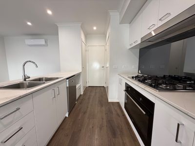 30 Spector Walk, Werribee