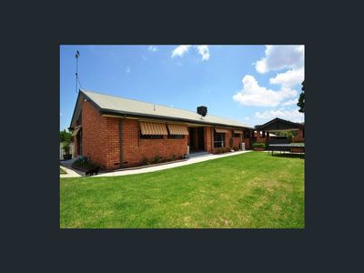 10 Mentor St, Seymour