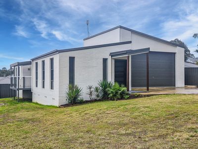 2 Olivia Place, North Rothbury