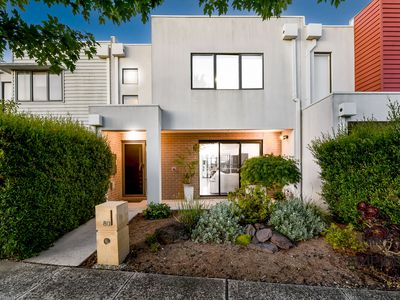 80 Green Gully Road, Clyde