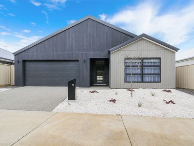 15 AXFORD BOULEVARD, Wodonga