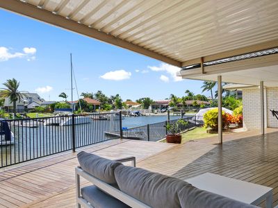 5 Wills Court, Paradise Point