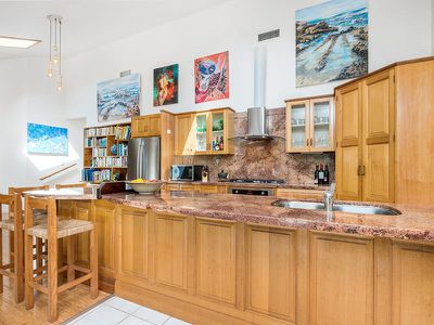 32 Narooma Drive, Ocean Shores