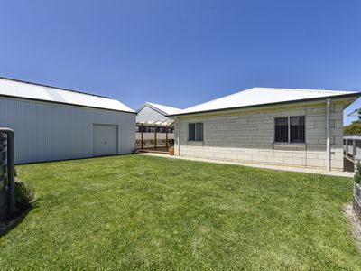 6 Ethel Street, Beachport