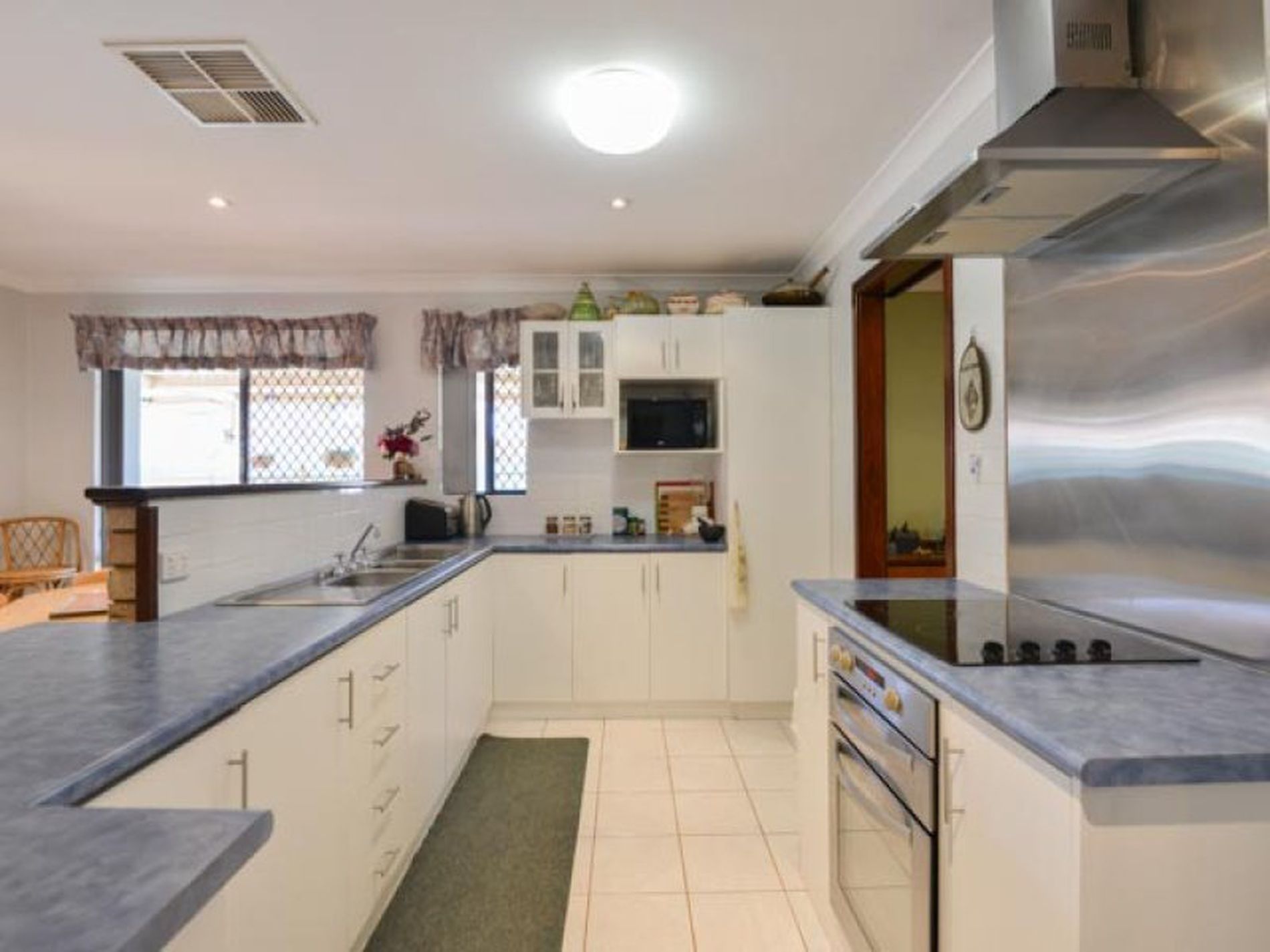 22 Sewell Drive, South Kalgoorlie