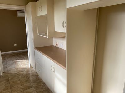 8 POOLE STREET, Millicent