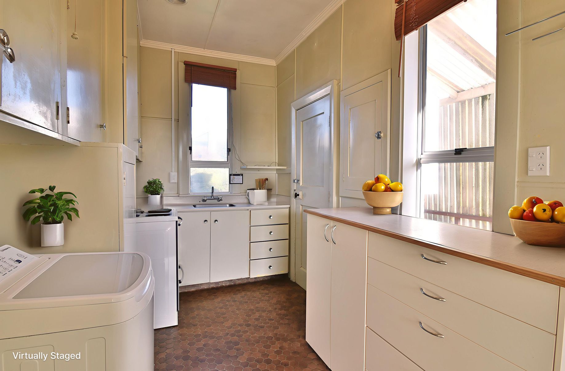 28 Galloway Street, Mornington