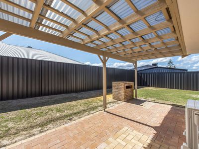 28 L'Esterel Way, Port Kennedy