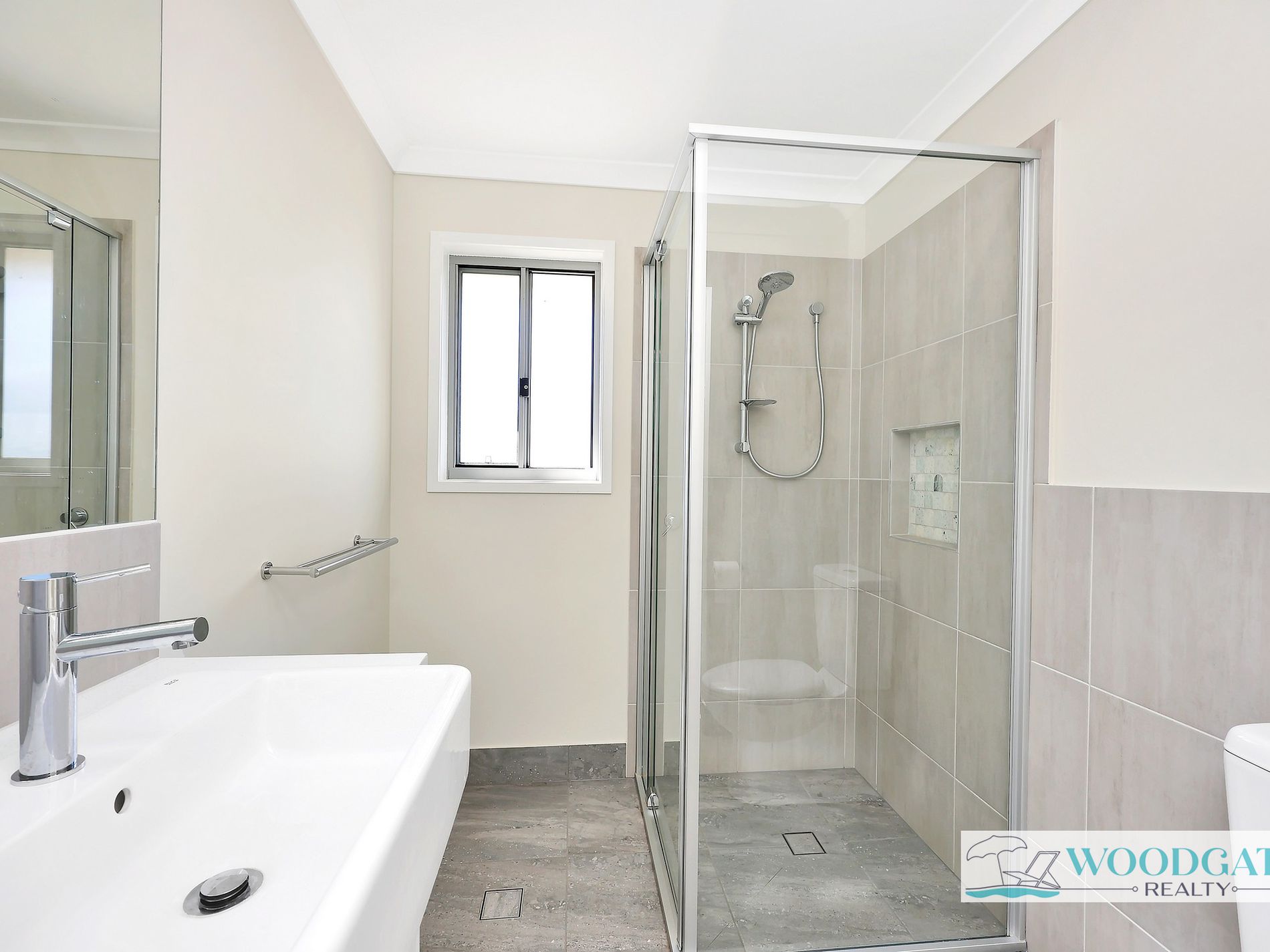 24 Acacia Street, Woodgate