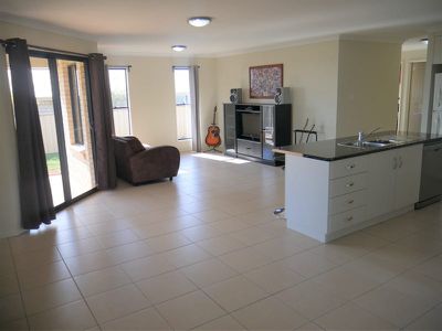 47 Hillview Parade, Kingaroy