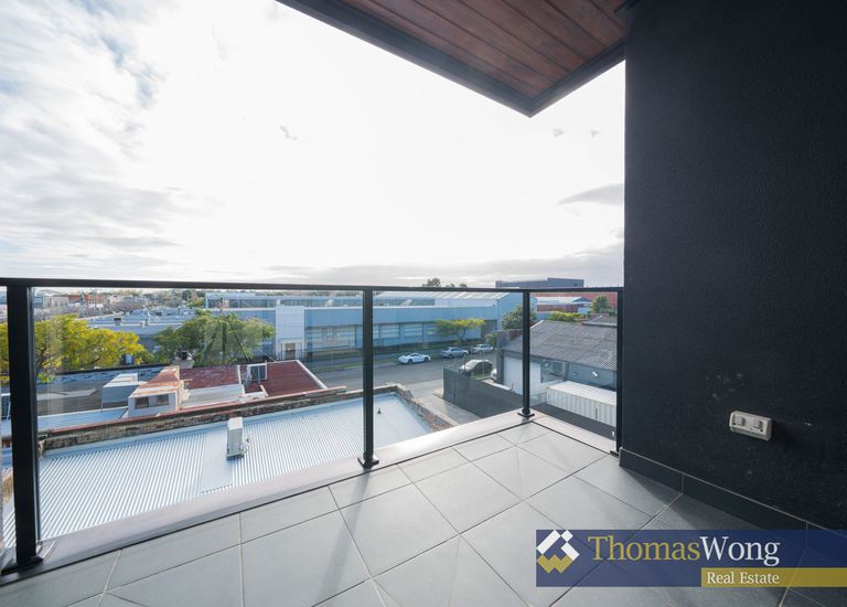 3 / 302 Huntingdale Road, Huntingdale